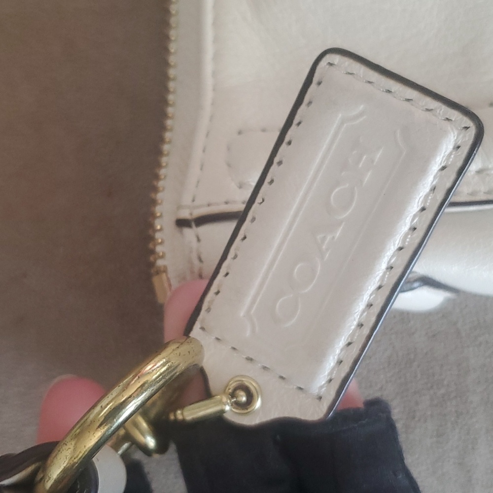 Coach purse - Picture 8 of 8